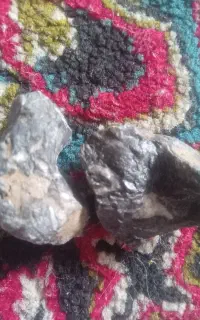 شهاب سنگ همون الماس سیاه