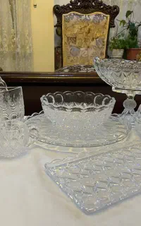 سرویس پذیرایی ناخمن