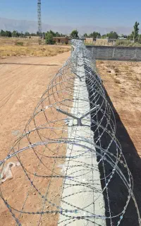 اجرای فنس کشی و سیم خاردار