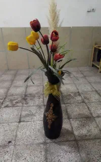گل با گلدان