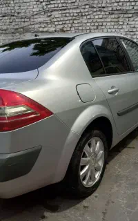 مگان 2000 اتومات