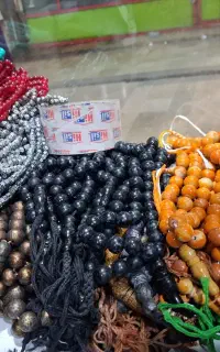 تسبیح  دانه درشت  اندازه ی دانه ی انگور درشت
