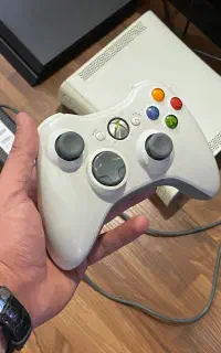 xbox 360 سفید تر تمیز