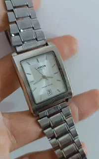 ساعت لاروس اصل همراه با دو دسته