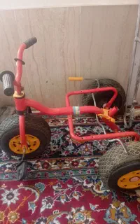 سه چرخ و کالسکه