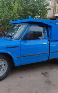 نیسان مدل ۹۰