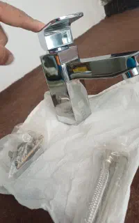 شیر دوش و روشویی نصف قیمت