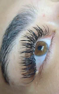 اکستنشن مژه،لیفت ابرو و مژه فقط 200 تومان