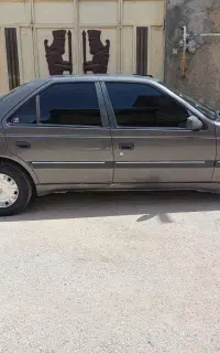 پژو ۴۰۵مدل ۸۴ بدون رنگ