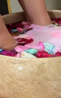 تخفیف پدیکور تخصصی و فشیال صورت و اپیلاسیون
