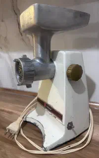 چرخ گوشت ناسیونال