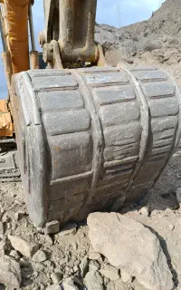 پاکت بیل مکانیکی کوماتسو ۲۲۰ خط هفت