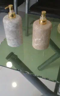 مغزن ریکا و مایع دستشویی