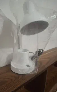 چراغ مطالعه نو نو