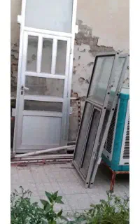 درب های آلمینیومی کابینت کرکره میخرم