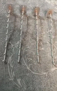 چند عدد رگال دیواری تیله ای