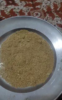 اناردان ترش و تمیز و ملس