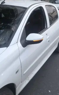207 دنده مدل 403 سقف فلز بدون خط و خش
