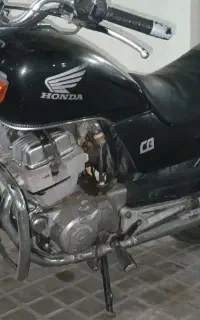 سی بی ۲۵۰