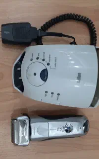 ریش تراش همراه با شارژر