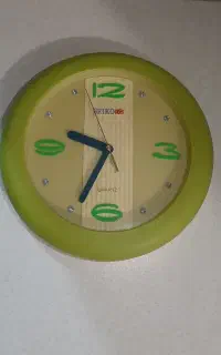 چند مدل ساعت دیواری