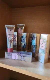 کرم آبرسان مرطوب کننده ترک پا میکاوین