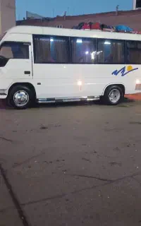 مینی بوس 17نفر دربستی داری بیمه مجوز رسمی