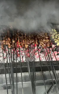 منتقل دار و شاگرد ساده برای کبابی