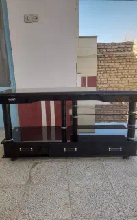میز ال دی دی