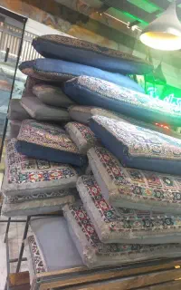 تعداد زیادی پشتی سالم فروشی مفت