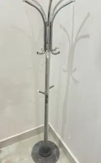 چوب لباسی ایستاده