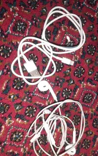 هنسفری و کابل اصل ایفون