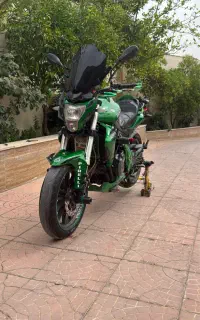 بنلی Ns سنگین سیکلت