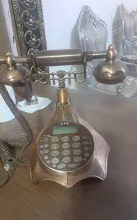 تلفن کلاسیک سلطنتی