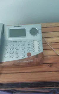 تلفن رو میزی سینا تک
