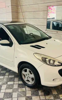پژو۲۰۷پانا ۱۴۰۱