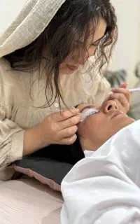 لیفت مژه و ابرو + بوتاکس تراپی