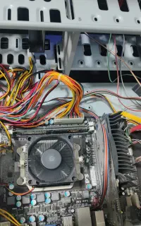 کیس ddr3بارم 4گیگ و گرافیک ۱ (اقتصادی)