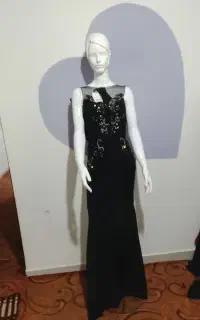 پوشاک حراجی