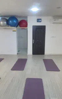 دعوت به همکاری با مربی پیلاتس خانم