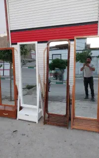 آینه قدی کشو دار قابل تنظیم