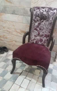 صندلی فروشی