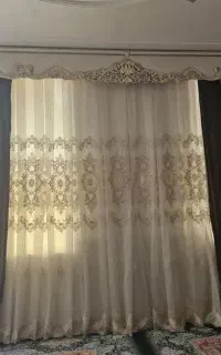 پرده سلطنتی