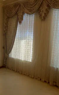 پرده سلطنتی