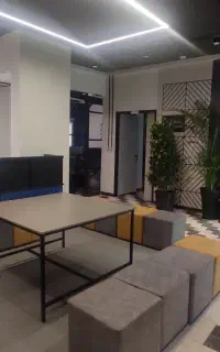 نیروی خدماتی خانم