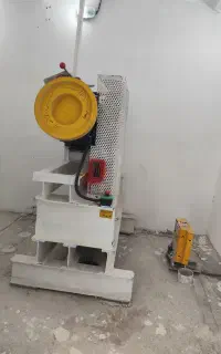تعمیر و سرویس انواع اسانسور شبانه روزی