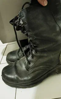 پوتین سربازی