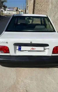 پراید ۸۳ سفید
