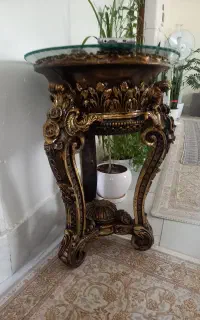 پایه گلدون وتلفن