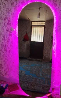 آینه قدی چراغ دار